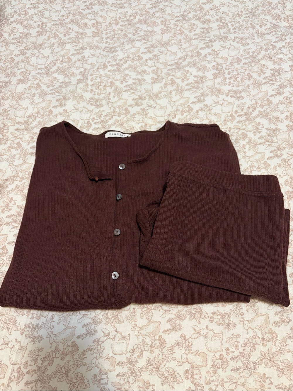 Neuflora Leona Restwear Set